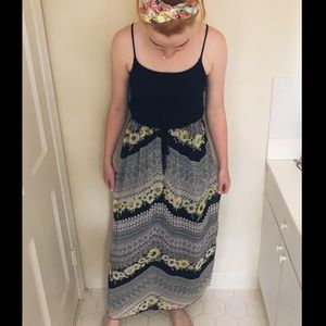 Sweet Storm Floral Patterned Maxi Dress